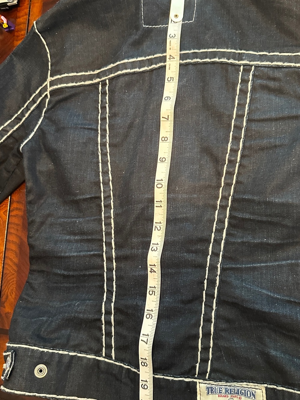 DESIGNER ‘TRUE RELIGION’ Jean Contrast-Stitch Button Front Jacket - Women's - Picture 13 of 16